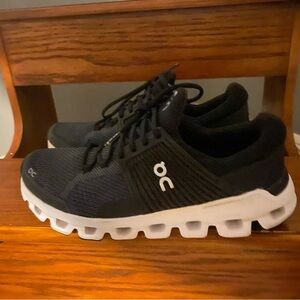 Women’s Size 8 on cloud